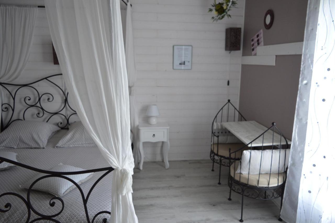 Monteaux Au Coeur Du Bien Etre, Chambre D'Hotes Avec Piscine Chauffee Et Couverte, Spa, Sauna, Massages מראה חיצוני תמונה