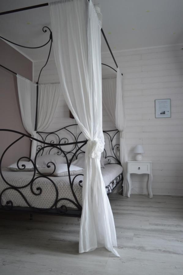 Monteaux Au Coeur Du Bien Etre, Chambre D'Hotes Avec Piscine Chauffee Et Couverte, Spa, Sauna, Massages מראה חיצוני תמונה